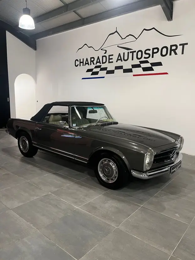Mercedes-Benz 280 SL Cabriolet
